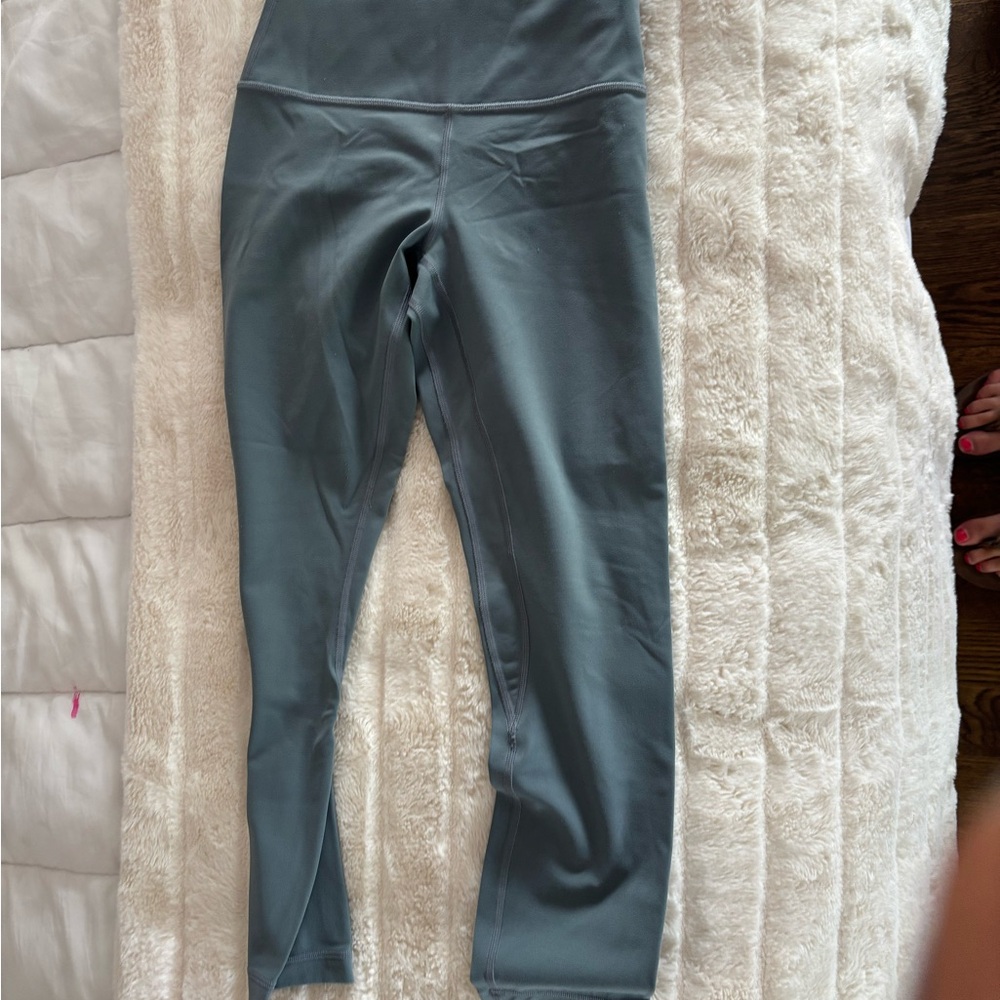 Lululemon grey leggings
